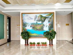 Yellow River Hotel