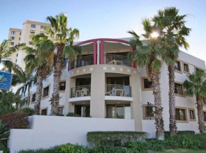 Burleigh on the Beach Holiday Apartments