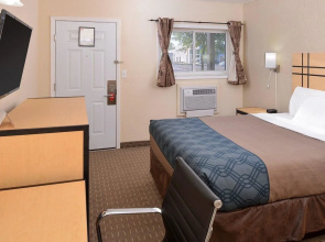 Econo Lodge Rochester I-90 & I-390