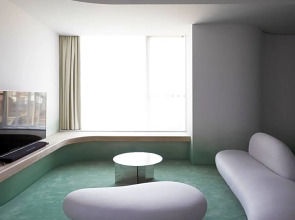 Отель The Screen