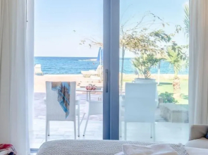 Pyrgos Blue