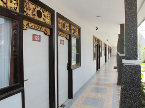 OYO 1656 Parama Su Hotel