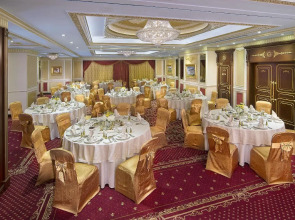 Royal Rose Abu Dhabi, a Curio by Hilton Affiliated Hotel