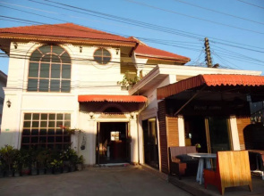 Pheuankeo 2 Guesthouse
