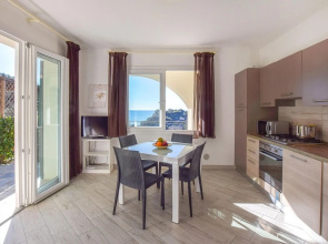 Awesome Apartment in Moneglia With 3 Bedrooms, Wifi and Outdoor Swimming Pool