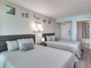 Bay View Resort by Elliott Beach Rentals