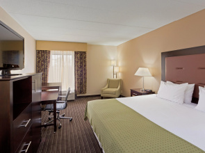 Holiday Inn Express Suites Charleston by IHG