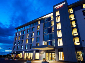 Courtyard by Marriott Aberdeen Airport