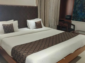 Vintage Hotel