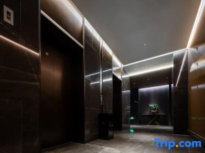 Xiangyang Xiyue Carrey Hotel