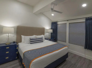 The Suites at Fishermen's Village