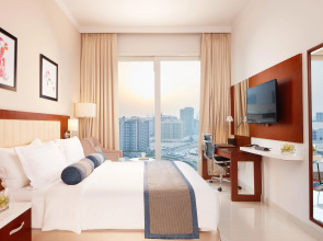 Отель Treppan Hotel & Suites by Fakhruddin