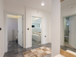 Deluxe Feliciano Apartments