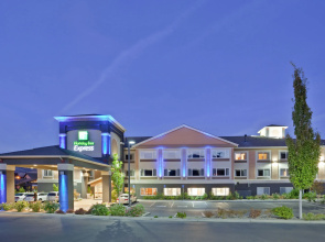 Holiday Inn Express & Suites Ashland by IHG