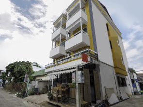OYO 983 The Private Hotel