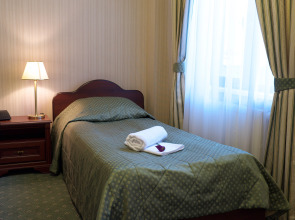 Отель «9 Сов»