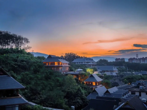 Xishuangbanna Jinghong Hidden in Nature