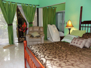 Casa Lima Bed & Breakfast
