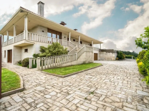 Casa de Lujo con Pisicina y Jardin en el Rural