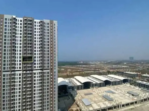 Homey and Good Choice Studio Tokyo Riverside PIK 2 Apartment By Travelio