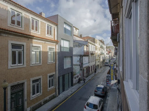 Liiiving - Miguel Bombarda Apartment