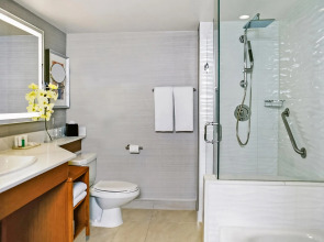 Flora Al Barsha Hotel at the Mall