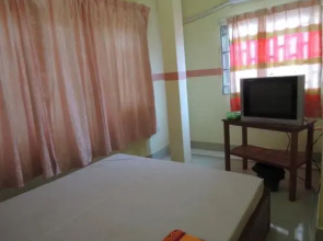 Happy Guesthouse