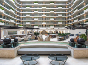 Embassy Suites by Hilton Seattle Tacoma International Airport
