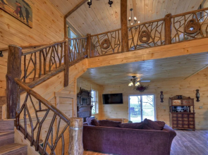 Treehouse Ellijay Star5vacations