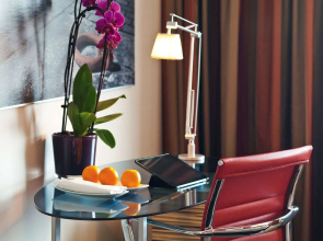 Mövenpick Hotel Amsterdam City Centre