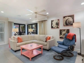 Waters Edge 104s 2 Bedroom Condo by RedAwning