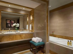 Al Najada Doha Hotel by Tivoli