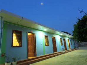 Sinh Thai Binh Hien Guesthouse - Hostel