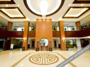 Yaoyang International Hotel(扬州曜阳国际会所)