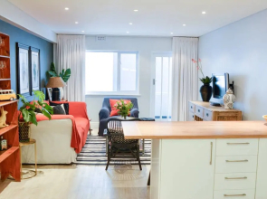 2 Bedroom Apartment Near Sea Point