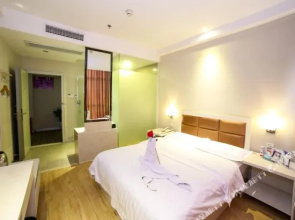 Gucheng Manman Journey Hotel