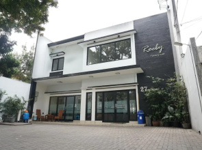 Roeby Guest House & Kost by Reddoorz