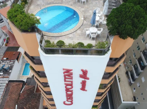 Cosmopolitan Praia Flat