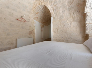 3565 A Piedi Scalzi nel Trullo by Perle di Puglia