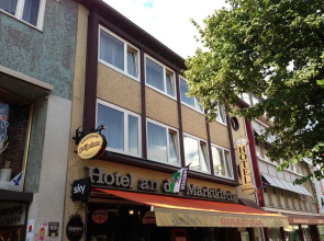 An der Marktkirche/Restaurant Grüpchen