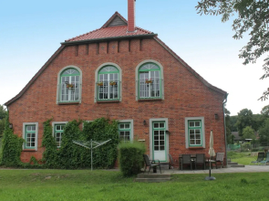Charmante Wohnung mit Garten in Blowatz