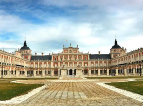 Apartamento Palacio Aranjuez Completo 2H - Warner Park Near