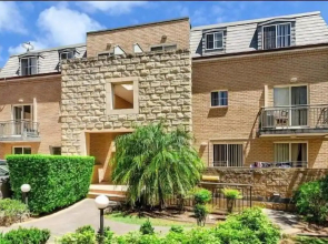 Caulta Apartments
