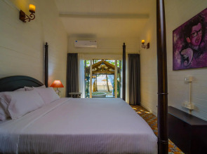 Larisa Resort, Morjim