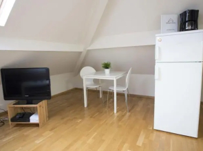 Stavanger Housing, Karlsminnegate 42