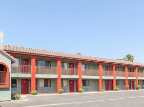 Ramada Limited Bakersfield Central