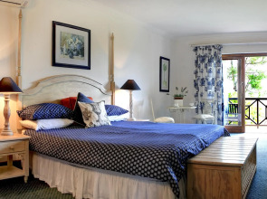 Far Hills Country Hotel