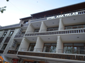 Ada Palas Otel