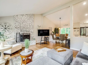 Bremerton Home w/ Fire Pit Near Parks & Museums