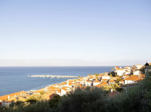 Eneos Boutique Residence - Koroni Garden Jewel